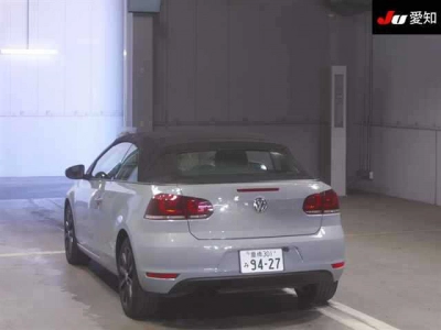 VOLKSWAGEN GOLF CABRIOLET