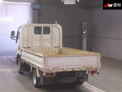TOYOTA DYNA TRUCK
