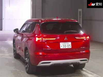 MITSUBISHI OUTLANDER PHEV