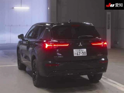 MITSUBISHI OUTLANDER PHEV