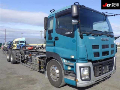 ISUZU GIGA