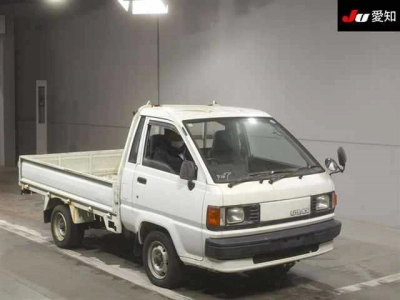 TOYOTA LITE ACE TRUCK