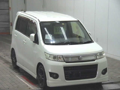 SUZUKI WAGON R STINGRAY