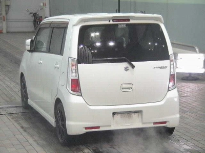 SUZUKI WAGON R STINGRAY