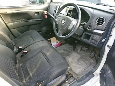 SUZUKI WAGON R STINGRAY