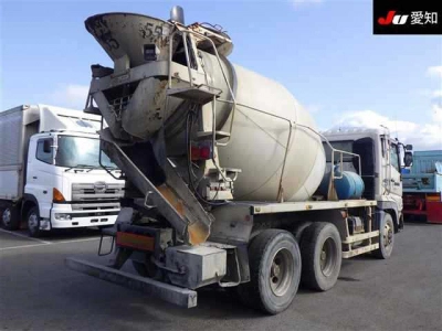 MITSUBISHI FUSO SUPER GREAT