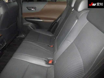 TOYOTA HARRIER HYBRID