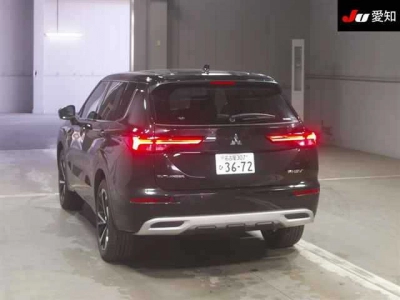 MITSUBISHI OUTLANDER PHEV