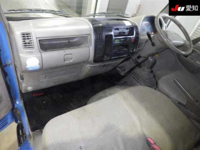 TOYOTA TOYOACE TRUCK