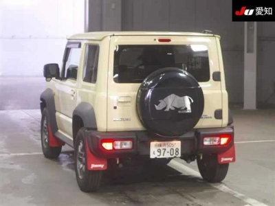 SUZUKI JIMNY SIERRA