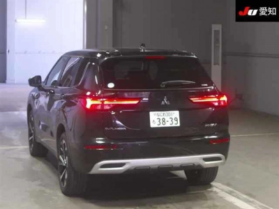 MITSUBISHI OUTLANDER PHEV