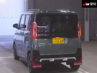 MITSUBISHI DELICA MINI