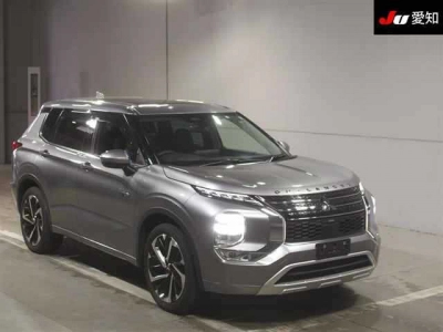 MITSUBISHI OUTLANDER PHEV