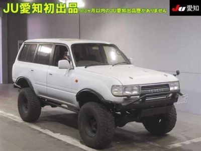 TOYOTA LAND CRUISER