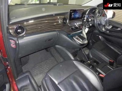 MERCEDES BENZ V CLASS