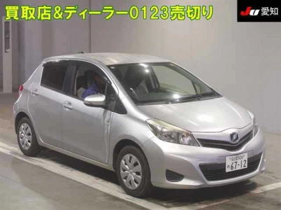 TOYOTA VITZ