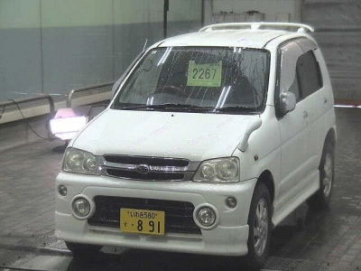 DAIHATSU TERIOS KID