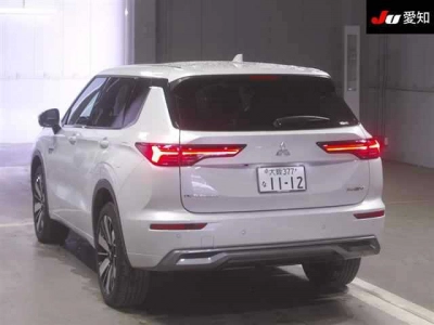 MITSUBISHI OUTLANDER PHEV