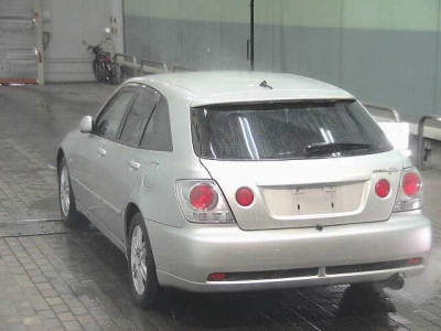 TOYOTA ALTEZZA GITA