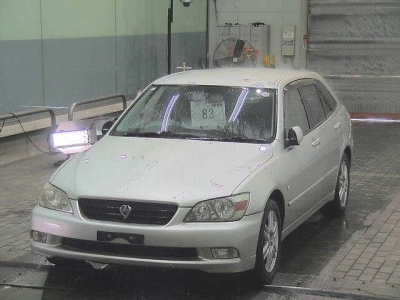 TOYOTA ALTEZZA GITA