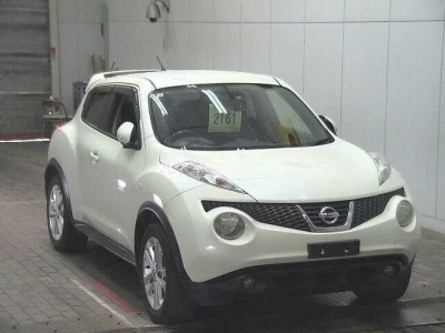 NISSAN JUKE