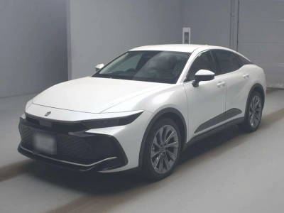 TOYOTA CROWN CROSSOVER