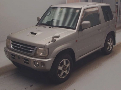 MITSUBISHI PAJERO MINI