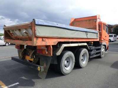 MITSUBISHI FUSO SUPER GREAT