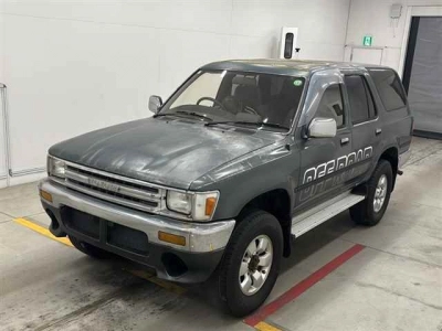 TOYOTA HILUX SURF