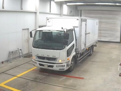 MITSUBISHI FUSO FIGHTER