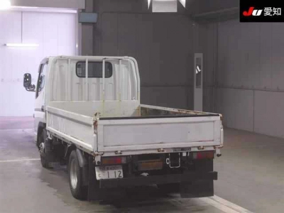 MITSUBISHI CANTER