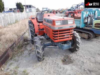 KUBOTA KUBOTA
