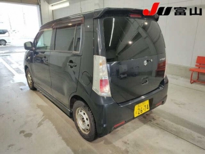 SUZUKI WAGON R STINGRAY