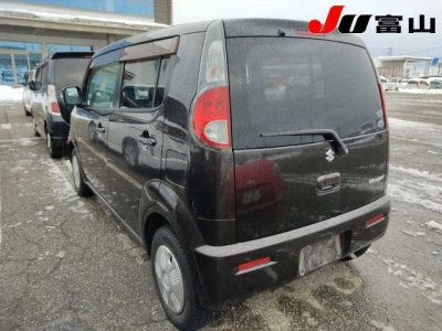 SUZUKI MRWAGON