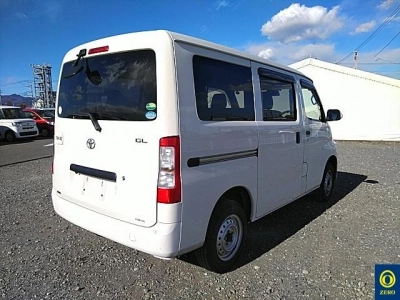 TOYOTA TOWN ACE VAN