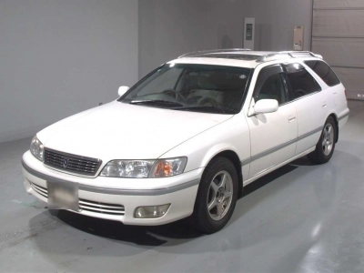 TOYOTA MARK II QUALIS