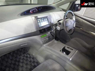 TOYOTA ESTIMA HYBRID