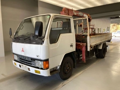 MITSUBISHI CANTER