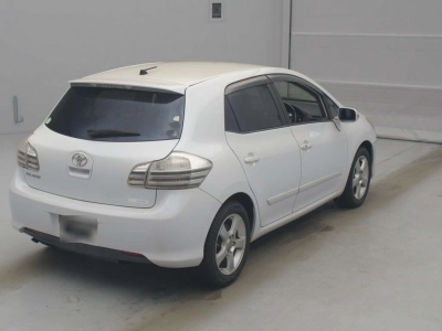 TOYOTA BLADE