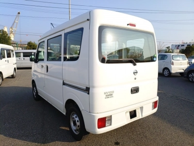 NISSAN NV100 CLIPPER