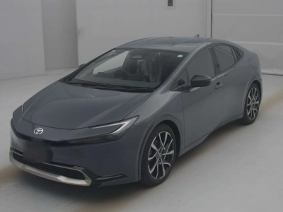 TOYOTA PRIUS PHV