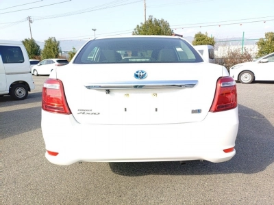 TOYOTA COROLLA AXIO