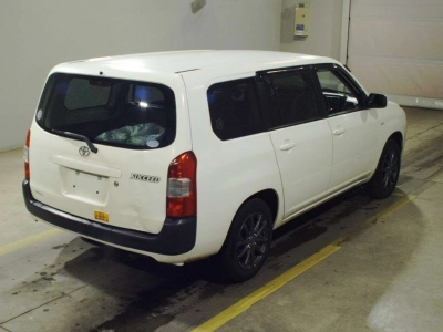 TOYOTA SUCCEED WAGON