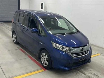 HONDA FREED HYBRID