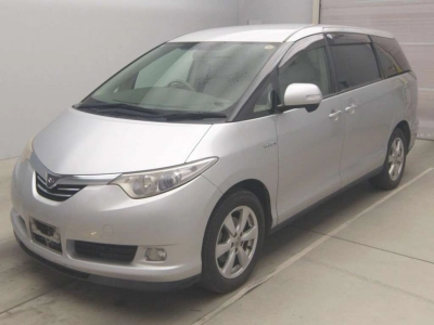 TOYOTA ESTIMA HYBRID
