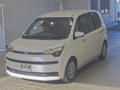 TOYOTA SPADE