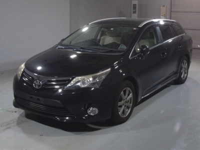 TOYOTA AVENSIS WAGON