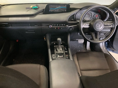 MAZDA MAZDA3 FASTBACK