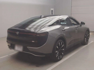 TOYOTA CROWN CROSSOVER