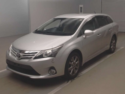 TOYOTA AVENSIS WAGON
